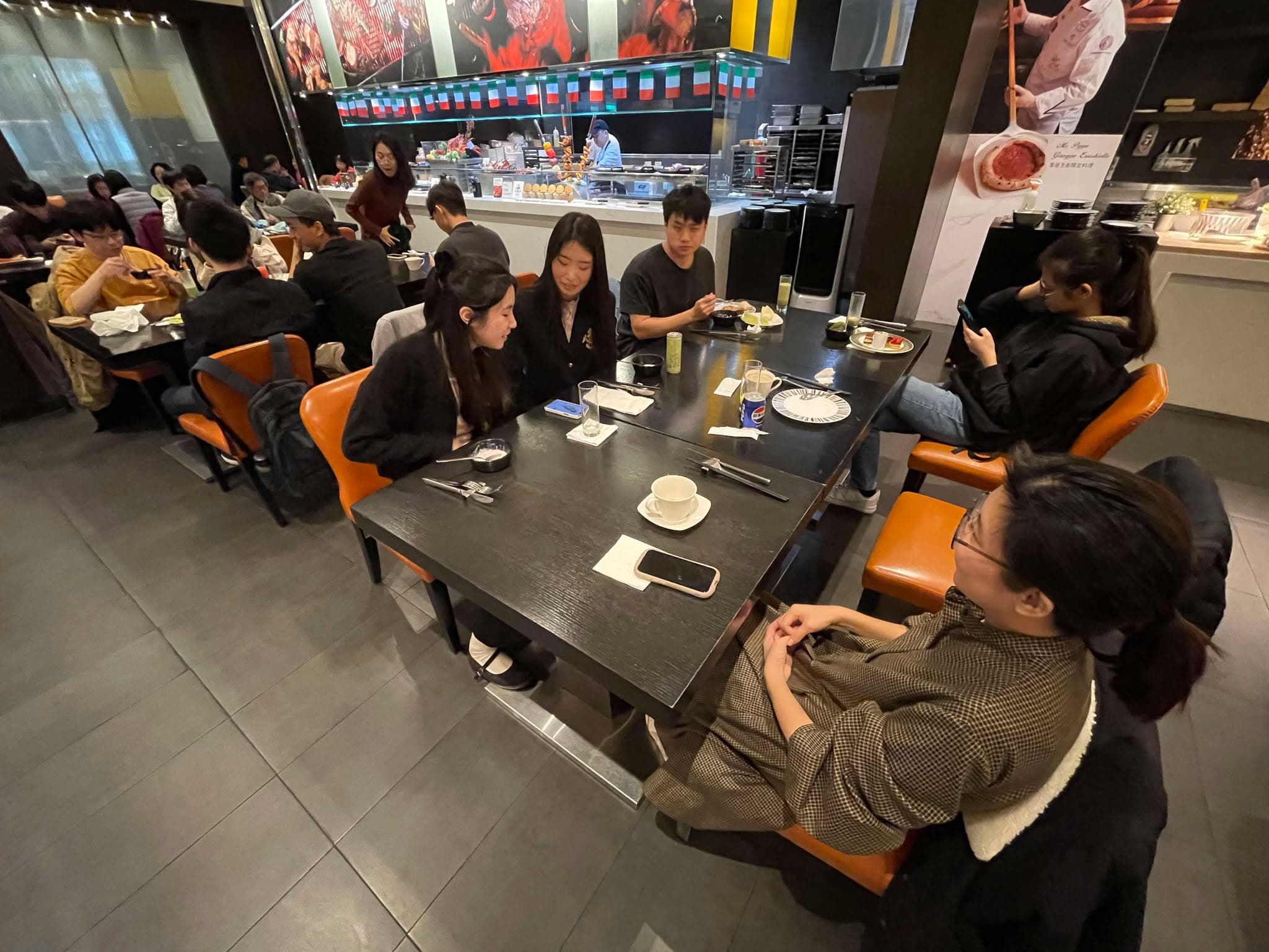 photo 10 of the album 高恬沂歡迎宴+實驗室春酒_20250227